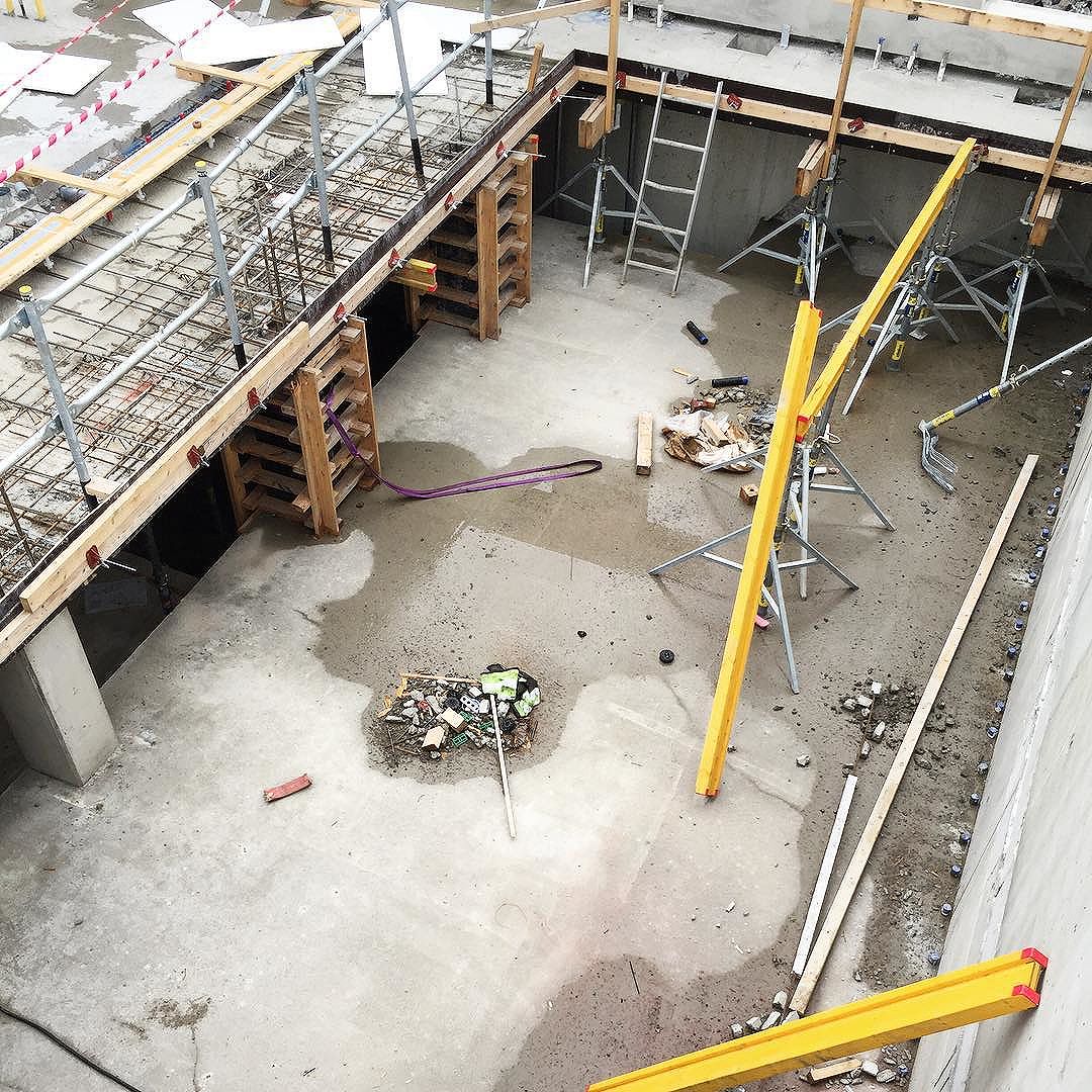 Balneum is Latin for baths and also the name of the project we design in Gröndal at the shoreline of the lake Mälaren. After two years we are now making progress with the pool and spa area.